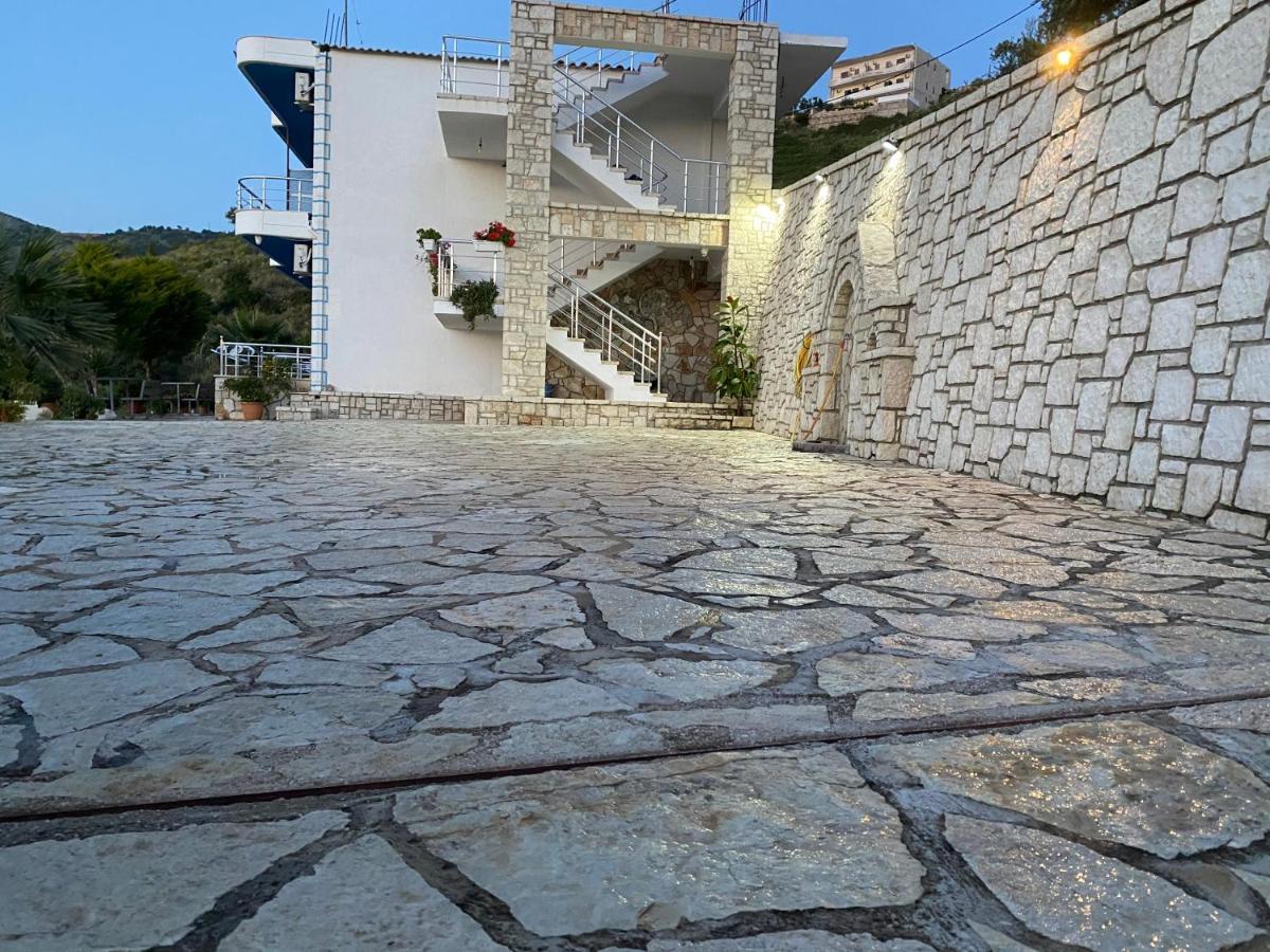 Hotel Mesun Himare Exterior foto