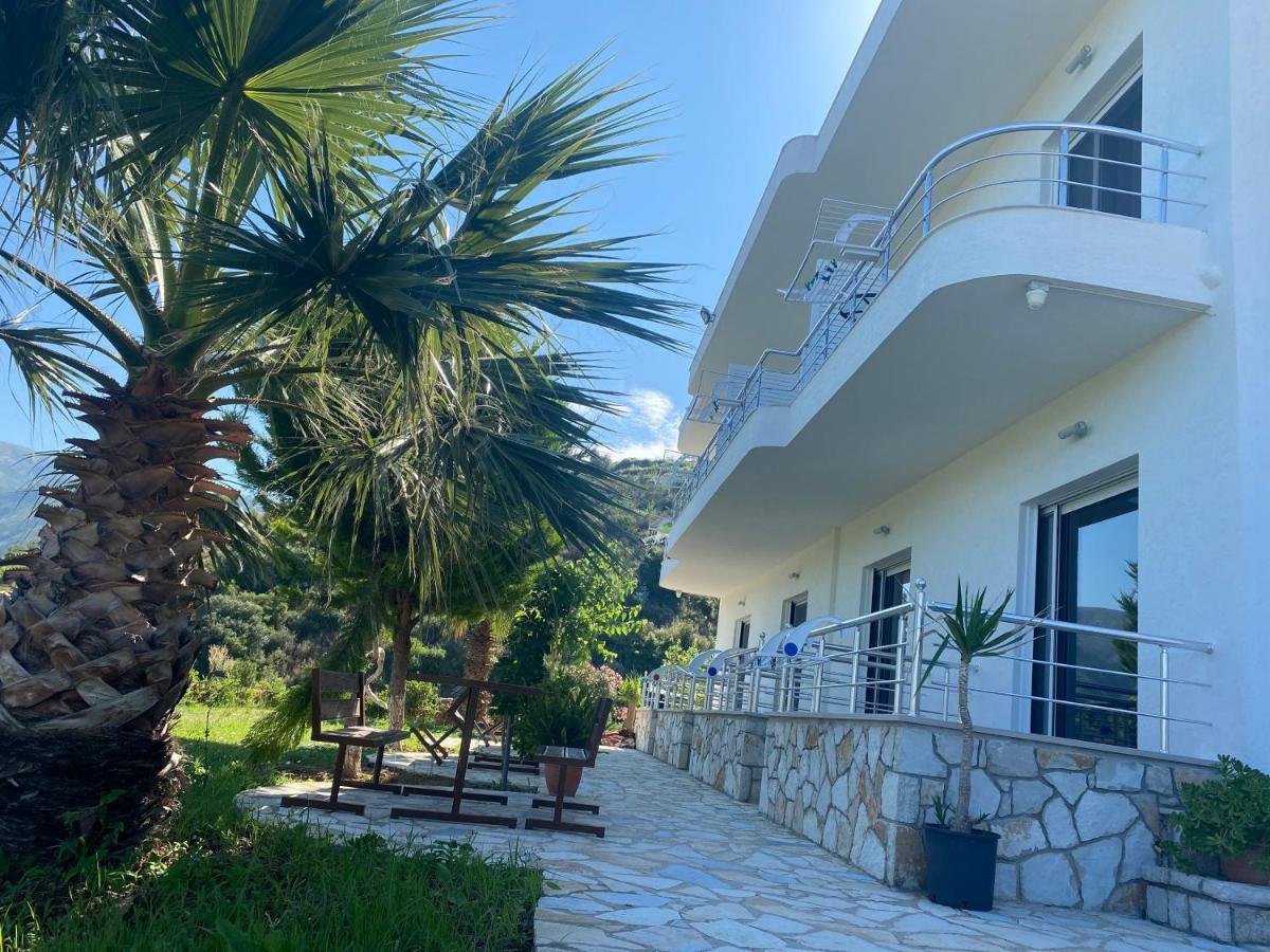 Hotel Mesun Himare Exterior foto