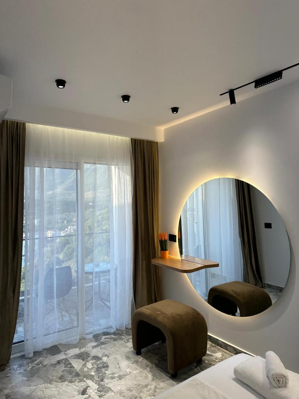 Hotel Mesun Himare Exterior foto
