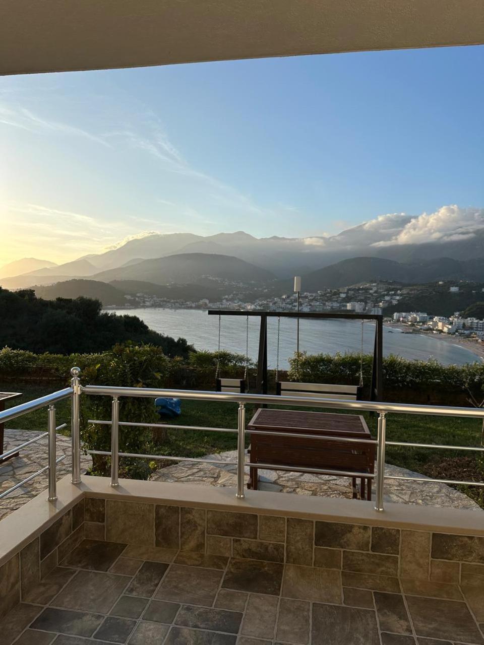 Hotel Mesun Himare Exterior foto
